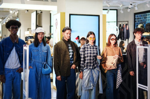 Gaya 'Post-Utility': Mengapa Pakaian Survivalistik Menjadi Tren Urban Paling Panas di 2026